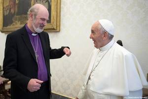 Offizielles Foto des Vatikan: Bischof Schirrmacher und Papst Franziskus Â© LâOsservatore Romano