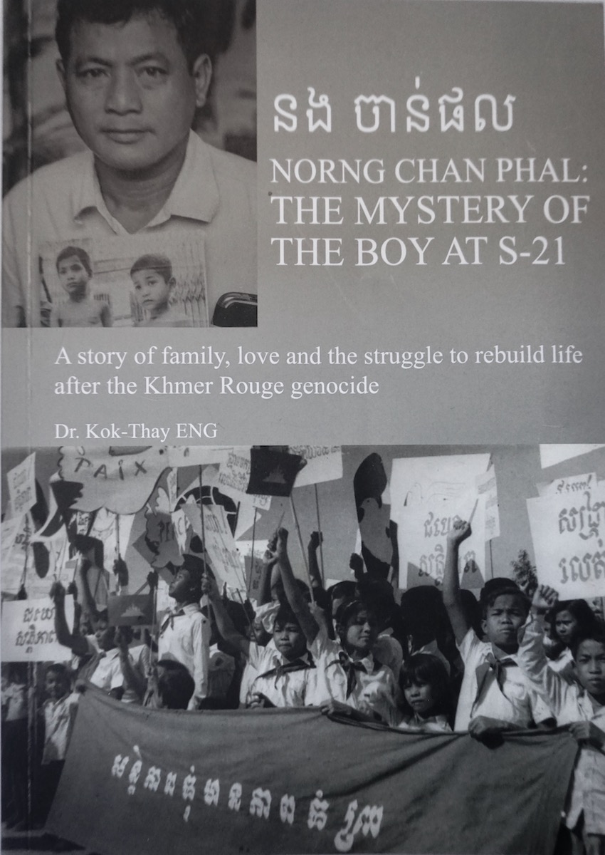 Photo: Cover des Buches von Norng Chan Phal